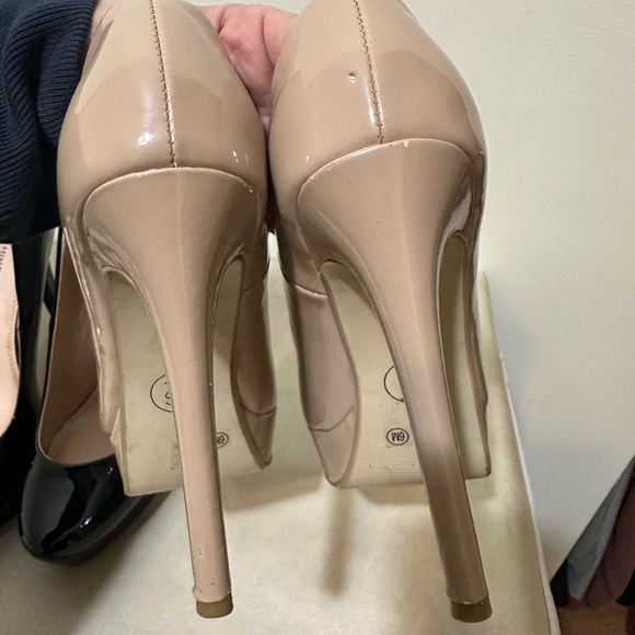 Chinese Laundry & Betsey Johnson Bundle of 4 Pairs Women’s Heels – Size 6 – $80 - Picture 8 of 8